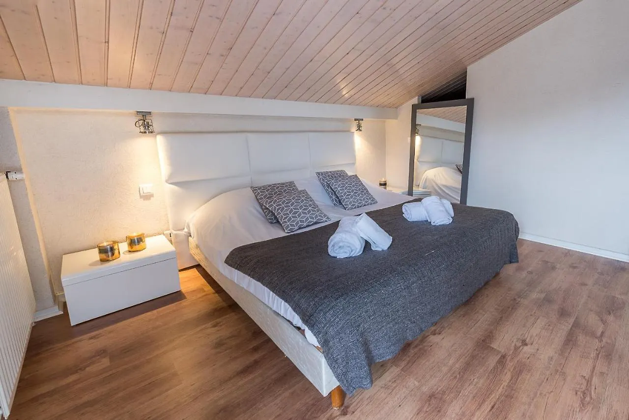Spacieuse Villa Avec Vue Panoramique Sur Le Lac, Une Exclusivite Lla Selections By Location Lac Annecy Doussard Francie