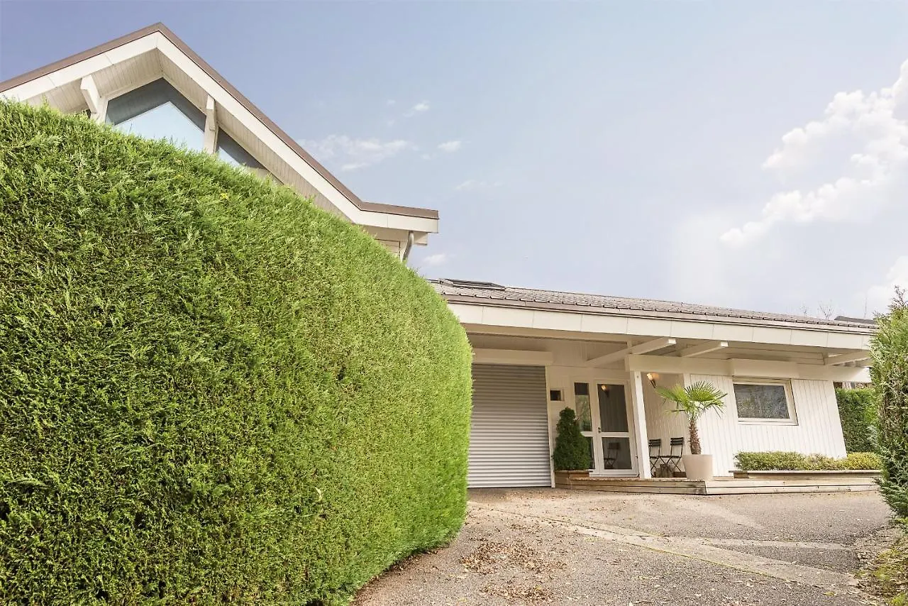 Spacieuse Villa Avec Vue Panoramique Sur Le Lac, Une Exclusivite Lla Selections By Location Lac Annecy Doussard