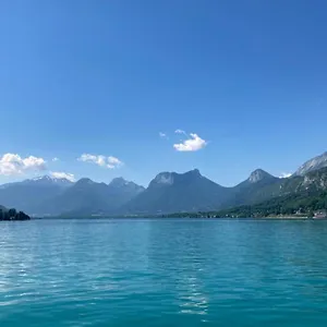 Hébergement de vacances L'azalée Magnifique Au Calme Pour 4 Personnes!, Doussard