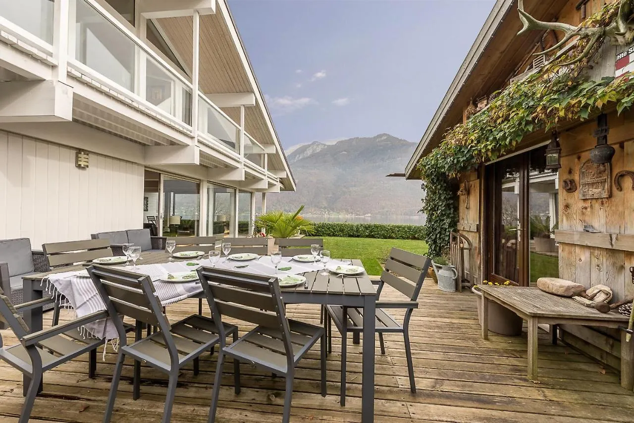 Holiday home Villa Panoramique: Lakeside Luxury by LLA Selections Doussard