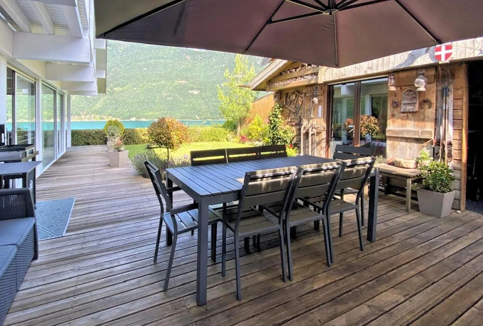 Villa Panoramique: Lakeside Luxury by LLA Selections Doussard